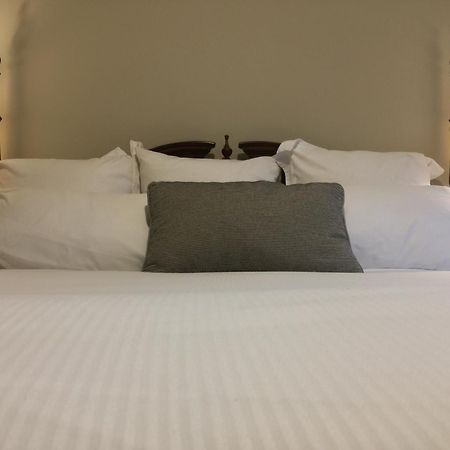 Dartmouth House Hotel Rochester Buitenkant foto